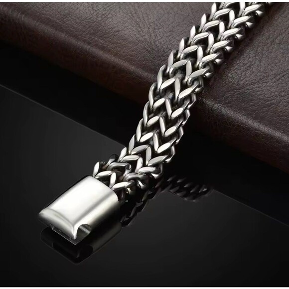 Stainless Steel Braided Double Row Front and Rear Fish Scale Alloy Magnetic Buck - Picture 4 of 7